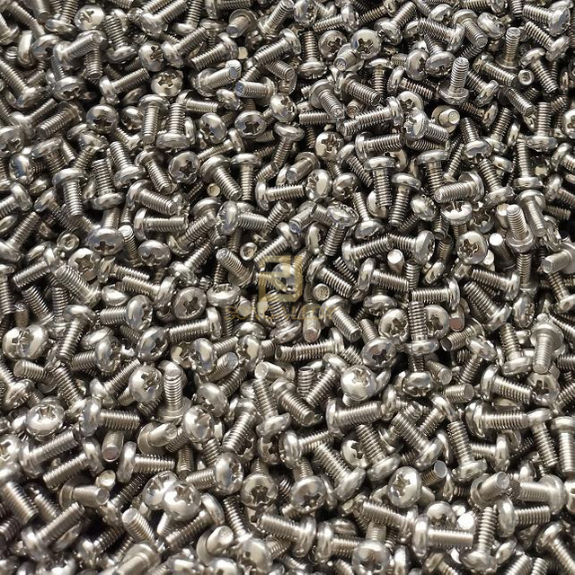 Поперечный встроенный поддон винт